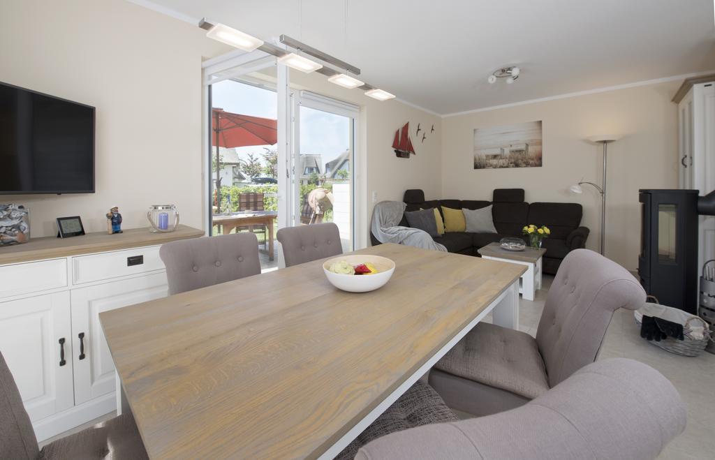 Ferienhaus Kuestensegler 브리게 외부 사진
